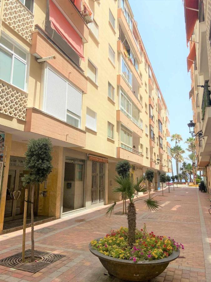 Victoria Home & Parking Estepona Buitenkant foto