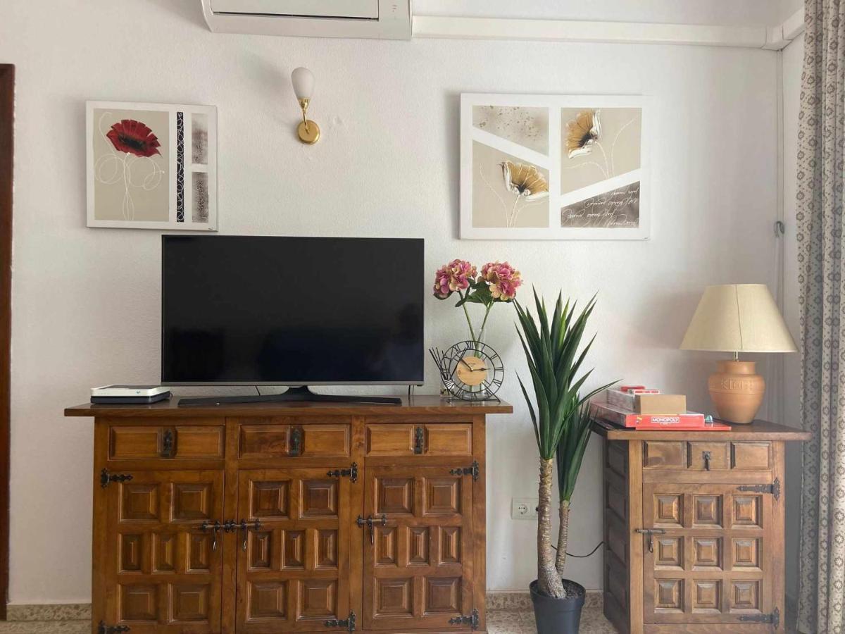 Victoria Home & Parking Estepona Buitenkant foto