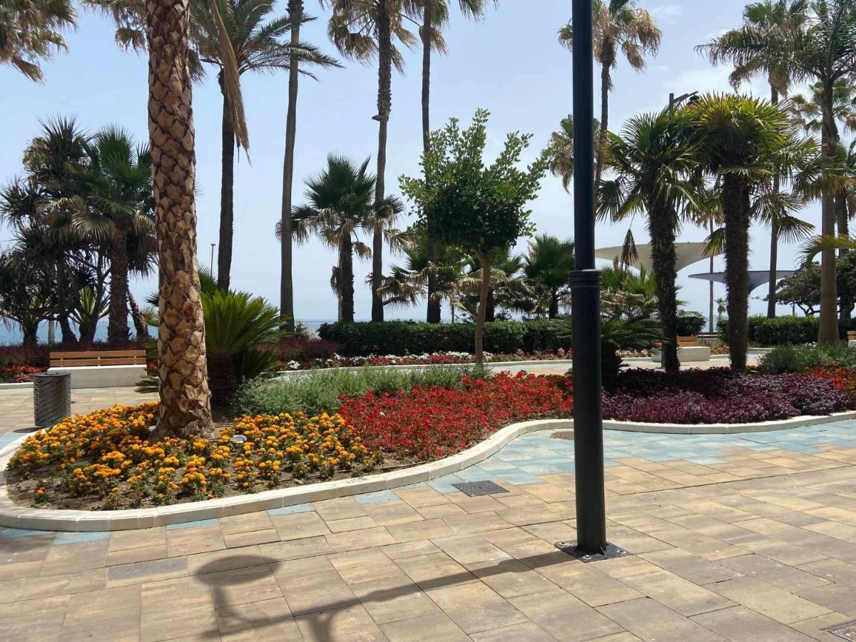 Victoria Home & Parking Estepona Buitenkant foto
