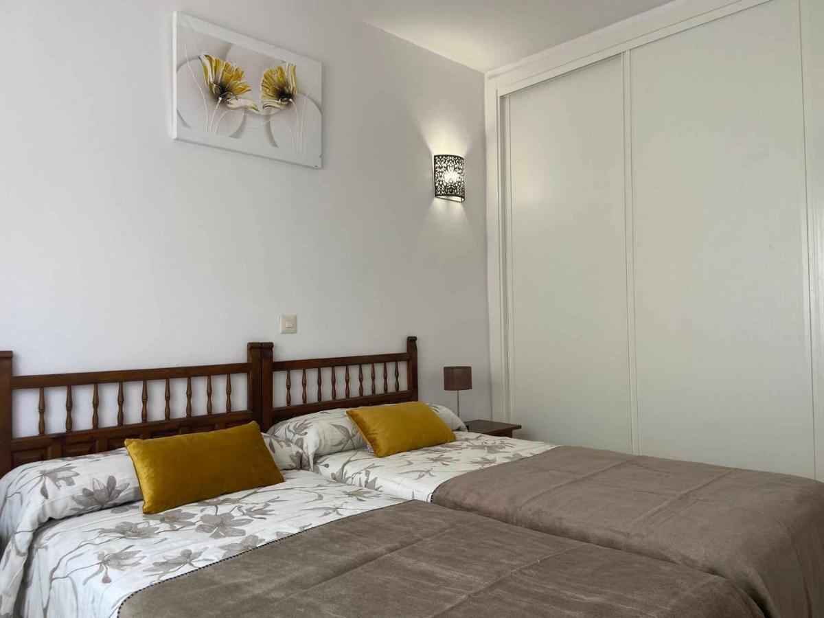 Victoria Home & Parking Estepona Buitenkant foto